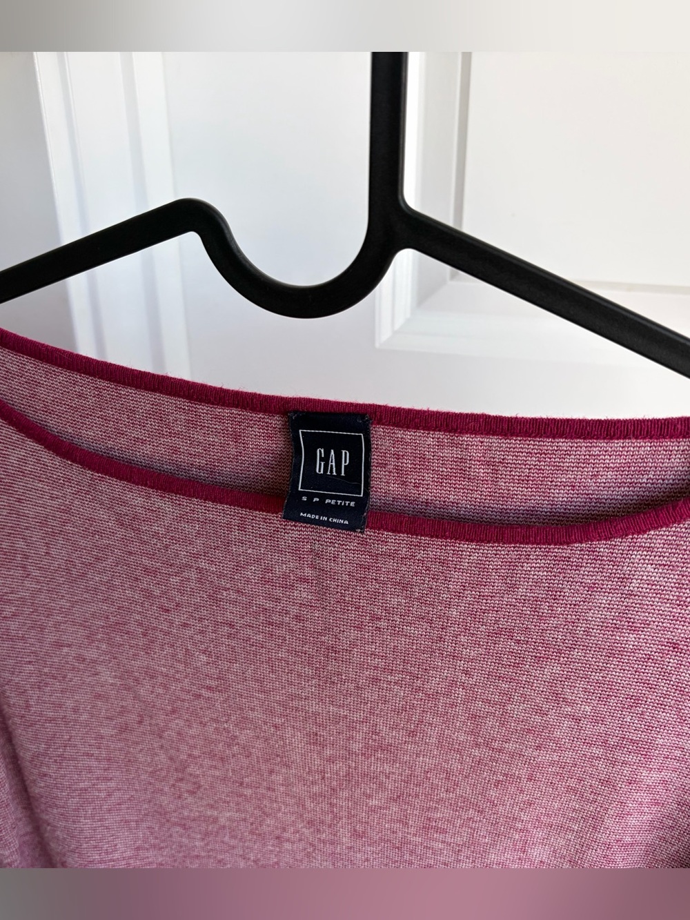 GAP Petite Pink Knit Long Sleeve Sweater Top Size S - Picture 3 of 6